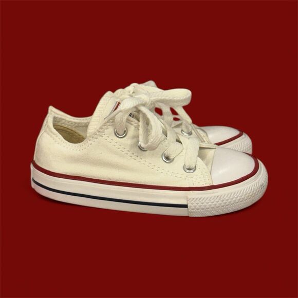 Toddler Converse All Star Sneakers - Size 7 - Classic White - Picture 1 of 5